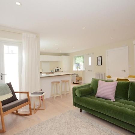 The Mews - 2 Bedroom Luxury, Spacious House With Free Parking York Exterior foto