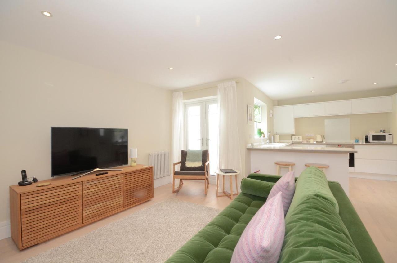 The Mews - 2 Bedroom Luxury, Spacious House With Free Parking York Exterior foto